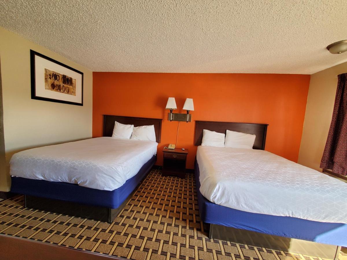 Relax Inn Henryetta Екстериор снимка